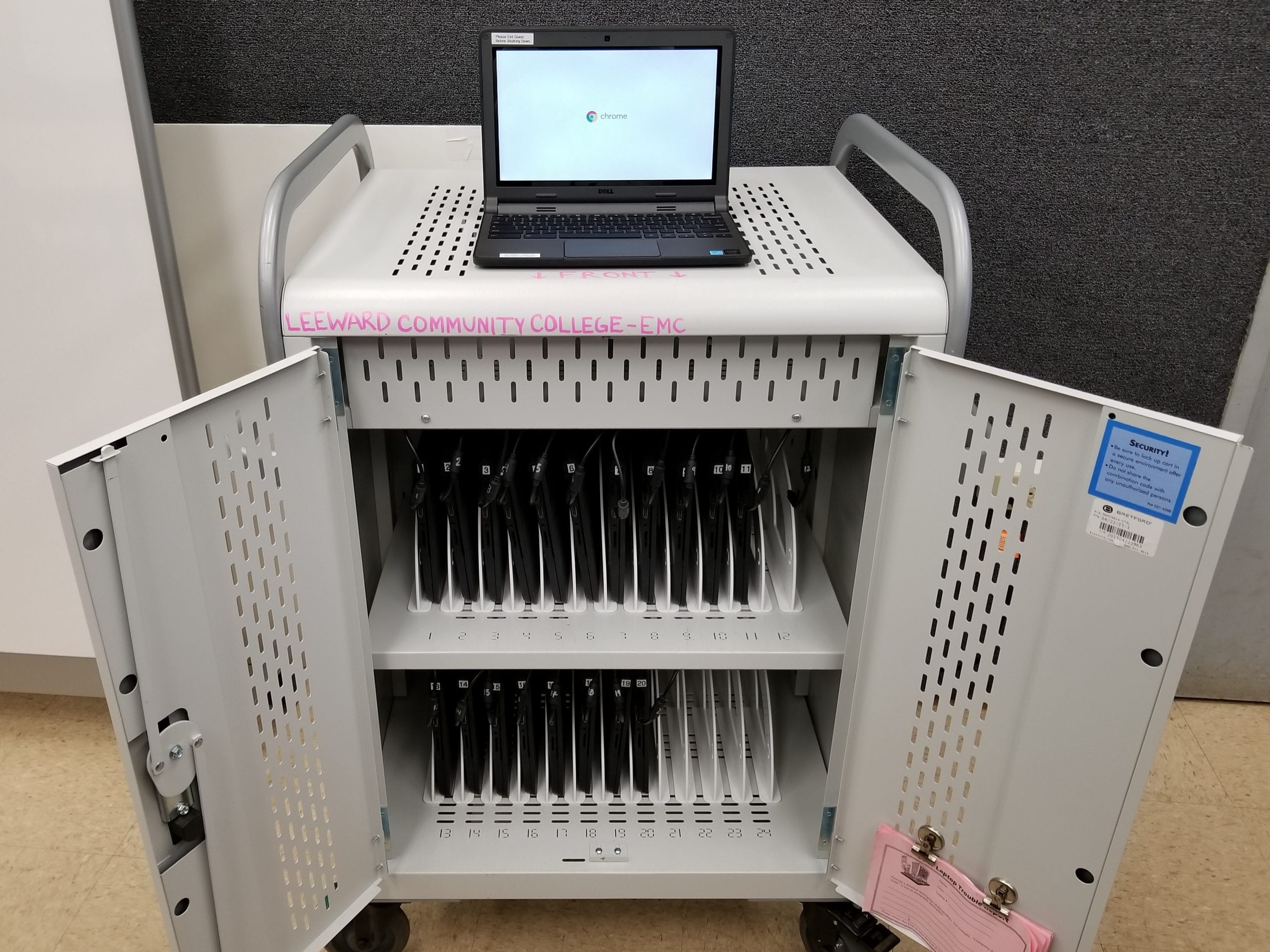 chromebook cart